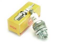 Toni clark ngk cm 6 - clark,