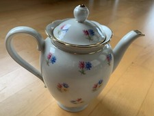 Hübsche zeitlose Kaffeekanne