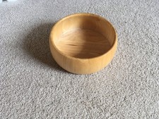 Dekorative Holzschüssel für Obst oder Nüsse - Buchenholz 25 cm