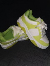 Mädchen oder Damen Sneacker