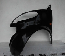 Smart Fortwo 450 / MC01 Coupe  Kotflügel vorne links SCWARZ,  1 Serie, Kratzer