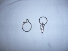 Gardinenringe 430 Stück / Vorhangringe / silberes Metall / zum Teil mit Klammern