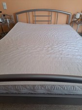 Zum Verkauf. Metall Bett 140x200, gebraucht