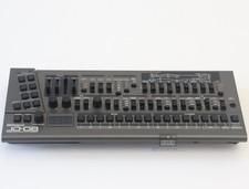 Roland JD-08 - Kompaktes