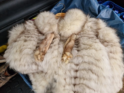 Weiße pelzjacke - weiße,