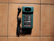 Makita Akkuschrauber Schnell Ladegerät DC1414T läd Akku von 7,2 bis 14,4 Volt