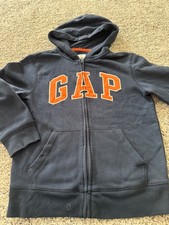 GAP Kapuzen-Sweatshirt-Jacke LOGO vorne Kängurutasche  Gr. 140