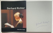Gerhard Richter signiert Buch