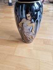 ✨️Madame ALLAN BOTT Goebel Vase✨️