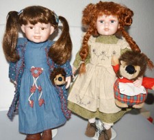 2 schöne Porzellan Puppen