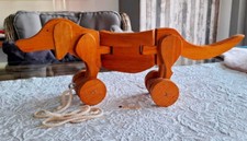 Vintage Holz Spielzeug Dackel Räder Hund zum Nachziehen bewegliches Nachziehtier