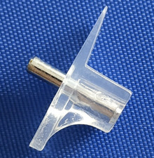 4x Regal Boden Halter