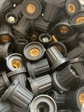 10 Stk - Drehknopf - Achse 6mm - Zeiger Poti Stellknopf Potiknopf Messing - NOS