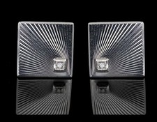 585/- 14KT  Weißgold Manschettenknöpfe/ Cufflinks, mit je einem kleinen Diamant.