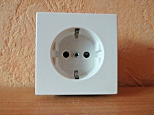 BUSCH-JAEGER Future Linear 20 EUCKS-84 SCHUKO Steckdosen m.erh.BS Studioweiß glä