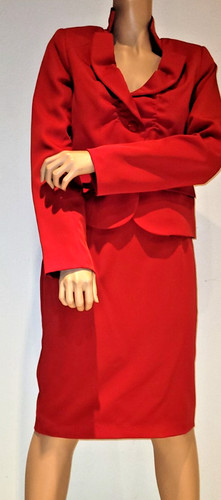 Rotes business kostüm von - rotes,