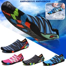 Männer Frauen Wasser Strand