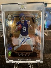 J.J. McCarthy Panini Gold Standard Rookie Auto / 99