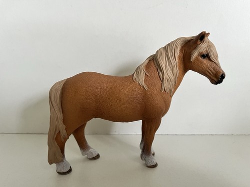 Schleich 13692 dartmoor hengst - schleich,