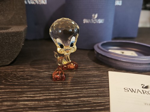 Swarovski looney toones - looney,