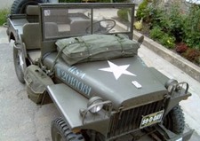 Willys Jeep MB, Ford GPW, Tasche auf der Motorhaube!