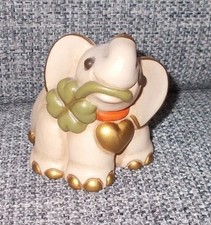 Schöner Keramik Elefant von Thun Bozen - creme mit Herz und Kleeblatt