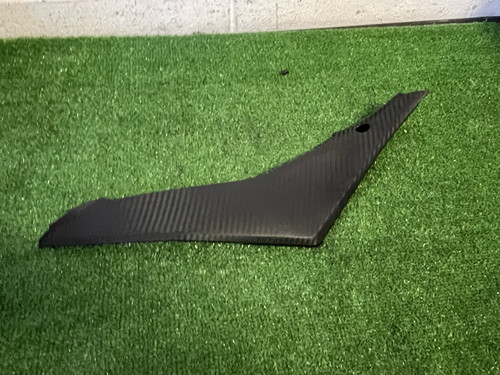 Tankflanke links carbon suzuki - links,