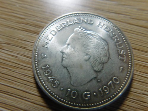 Netherland gulden 1945 - 10,
