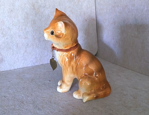 Porzellanfigur sitzende katze - porzellanfigur,