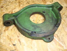 Halter / Halterung Hydraulikpumpe L2277LL John Deere Lanz 300 Traktor Schlepper