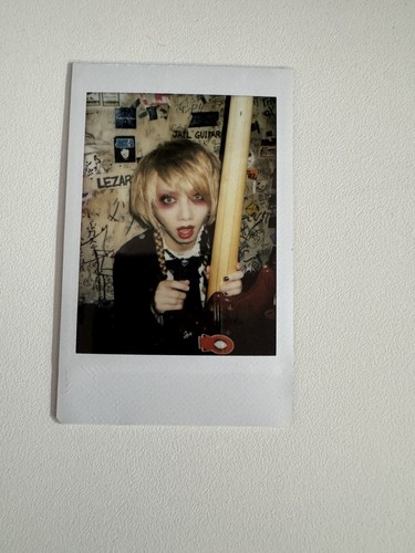 Cheki iza razor jrock - cheki, visual