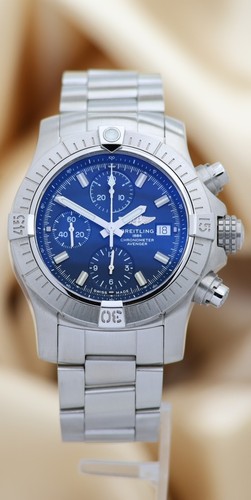 Breitling avenger 43mm - breitling,