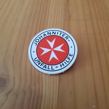🌻  JUH Johanniter Pin