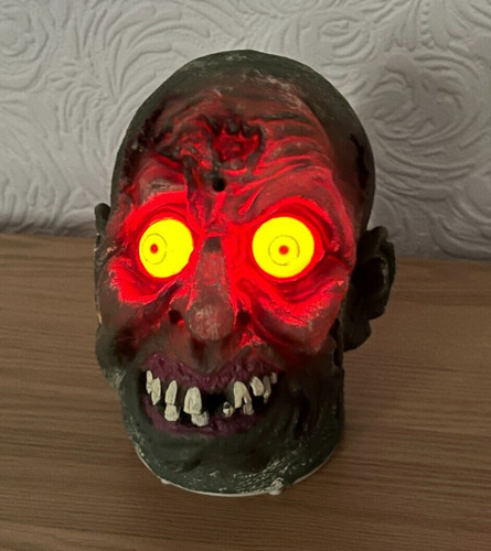 Halloween zombie groß - zombie,