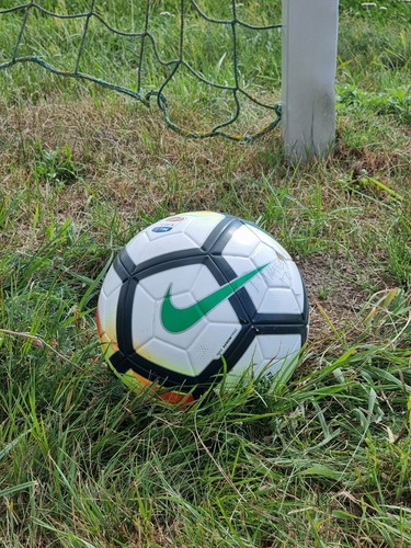 Nike ordem 18 - v, 17/18
