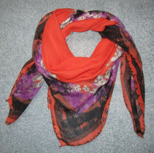 großes Tuch / Schal - 114 x