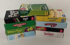 ASS Hasbro Mattel Pocket Spielkarten Auswählbar UNO TWISTER MONOPOLY SCRABLE ...