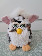  Furby Snow Leopard zu