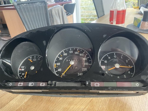 W116 cockpit tacho mercedes - w116,