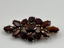 Brosche, Anstecknadel mit