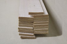 (a66)  17Stk 90cm Rechteckleiste 7x43mm weiß grundiert Vierkant Holzleisten