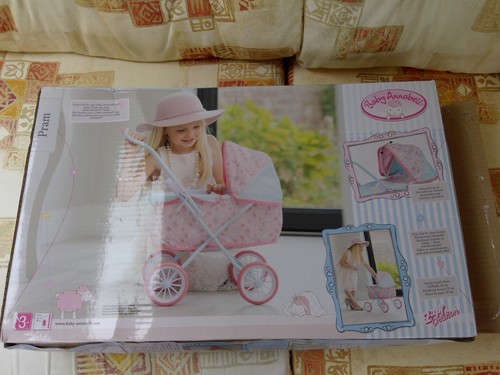 Leere faltbare kinderwagenbox - faltbare,