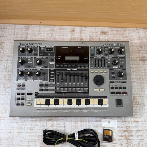 Roland 505 groovebox - roland,
