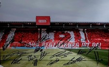 SIGNIERTES GROSSES SSV JAHN REGENSBURG FOTO , SIGNIERT TEAM 25 / 26 , " CHOREO "