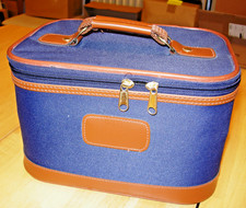 Kleiner Textil- Utensilienkoffer mit  Leder (25 x 17 x 19 cm - Make-up, etc.)