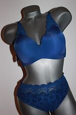 Triumph Set Amourette 300 Magic Wire MWP Bügel BH 80 C Tai02 42 blau wattiert