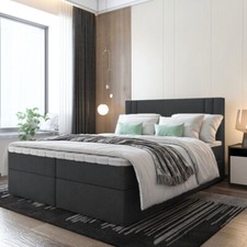 Boxspringbett mit Bettkästen
