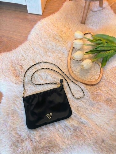 Guess flat pouch - guess, handtasche