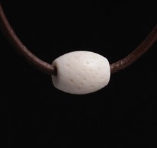 Edelstein Anhänger gebohrt