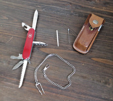 Victorinox Huntsman, Schweizer Taschenmesser ohne Haken, inkl. Etui, Kette, ...